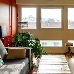 Romantic Apt With Balcony And View On Montmartre