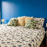 Romantic Apt With Balcony And View On Montmartre